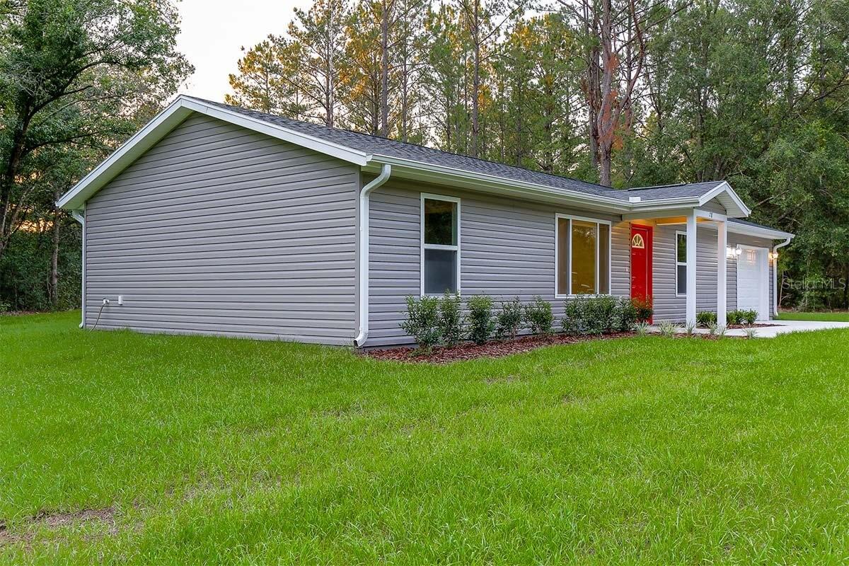 353 FISHER WAY, OCKLAWAHA, FL, 32179
