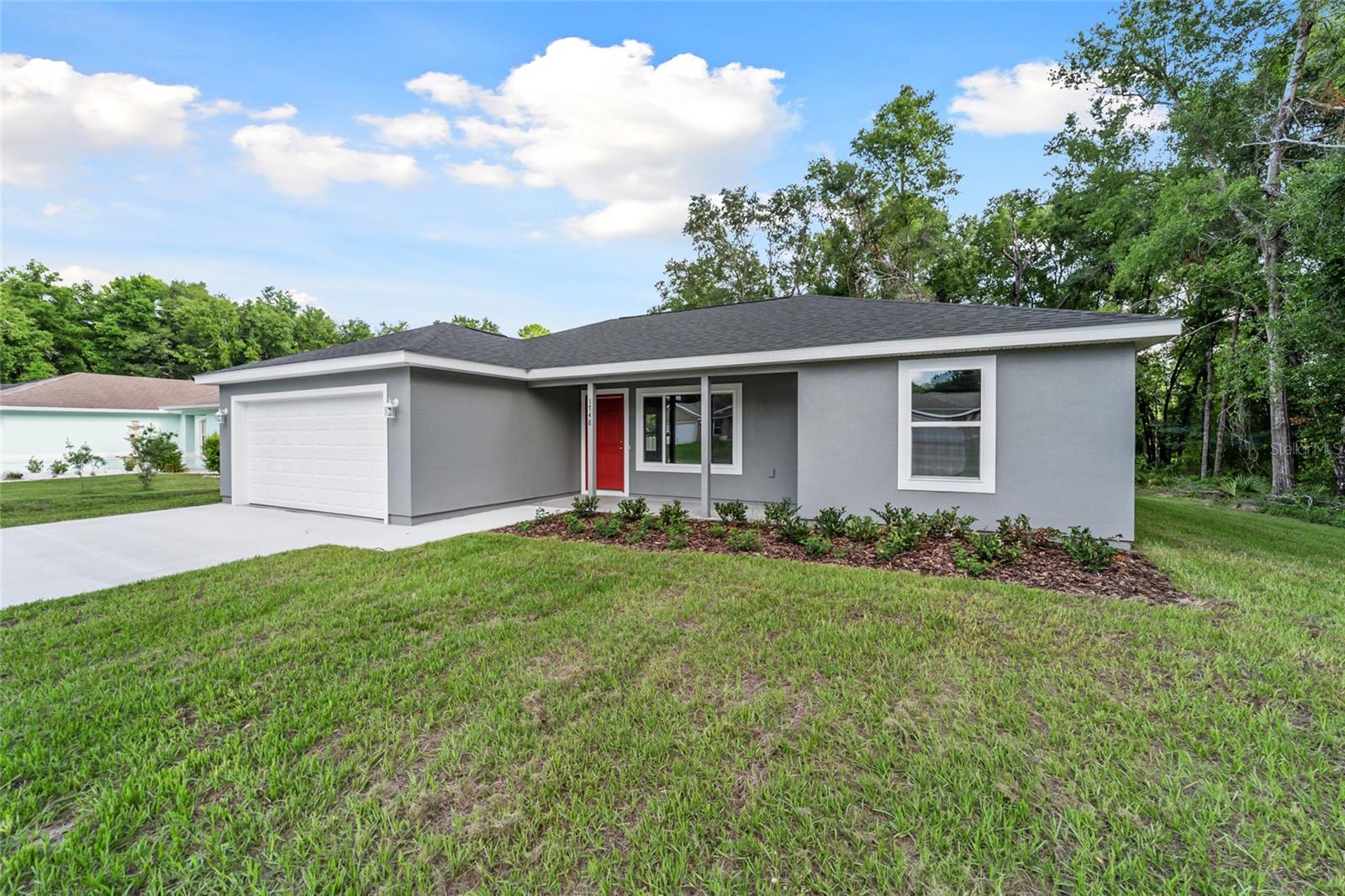 25 FISHER TRCE, OCKLAWAHA, FL, 32179
