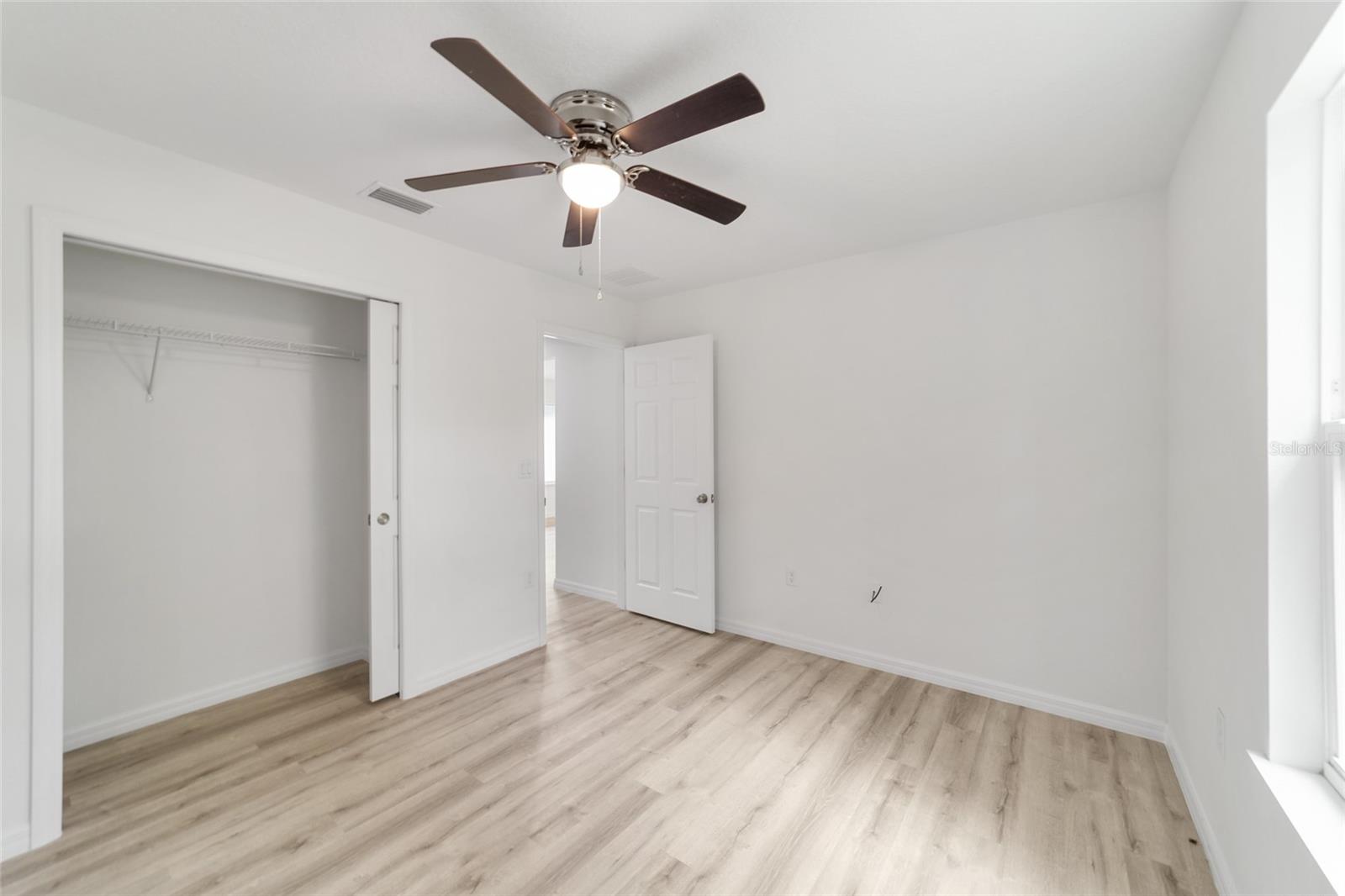 25 FISHER TRCE, OCKLAWAHA, FL, 32179