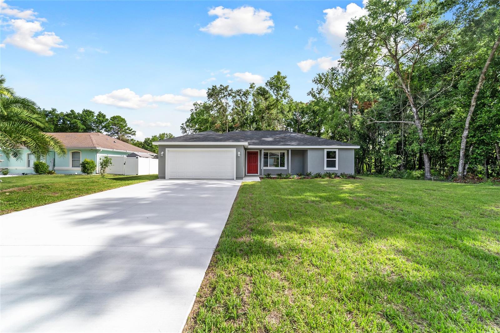 25 FISHER TRCE, OCKLAWAHA, FL, 32179