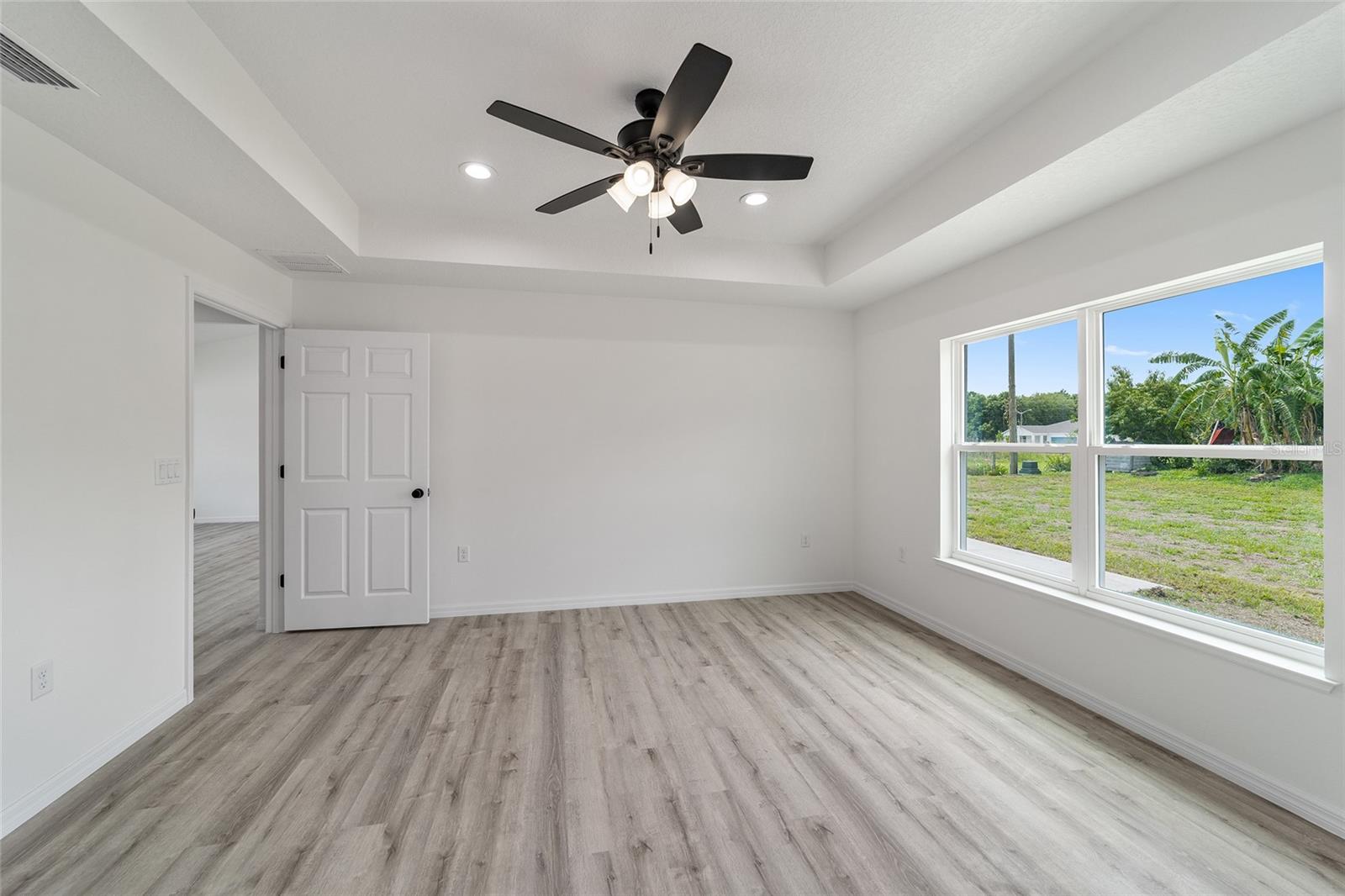 43 SEQUOIA TRL, OCKLAWAHA, FL, 32179