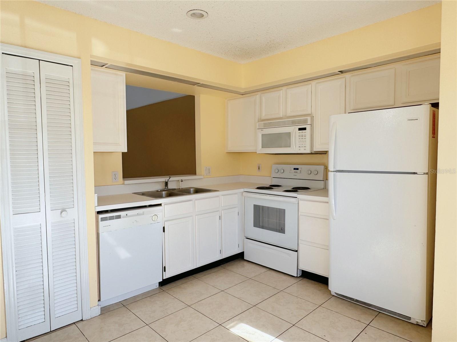 14753 LAGUNA BEACH CIR, ORLANDO, FL, 32824