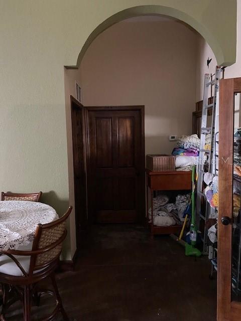 709 N DISSTON, TAVARES, FL, 32778