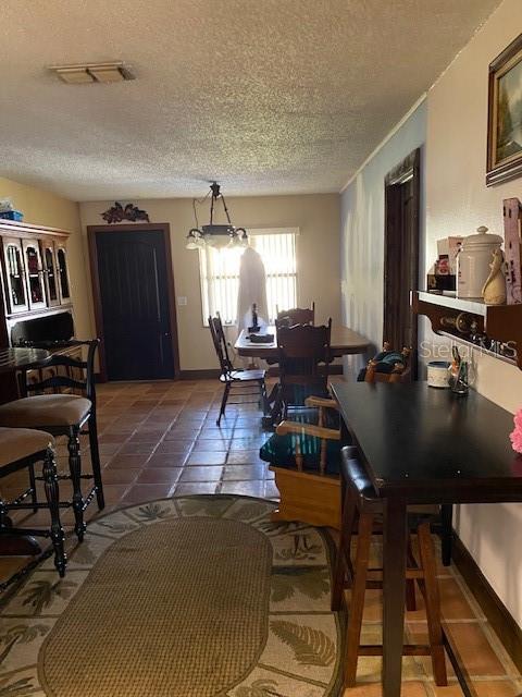 709 N DISSTON, TAVARES, FL, 32778