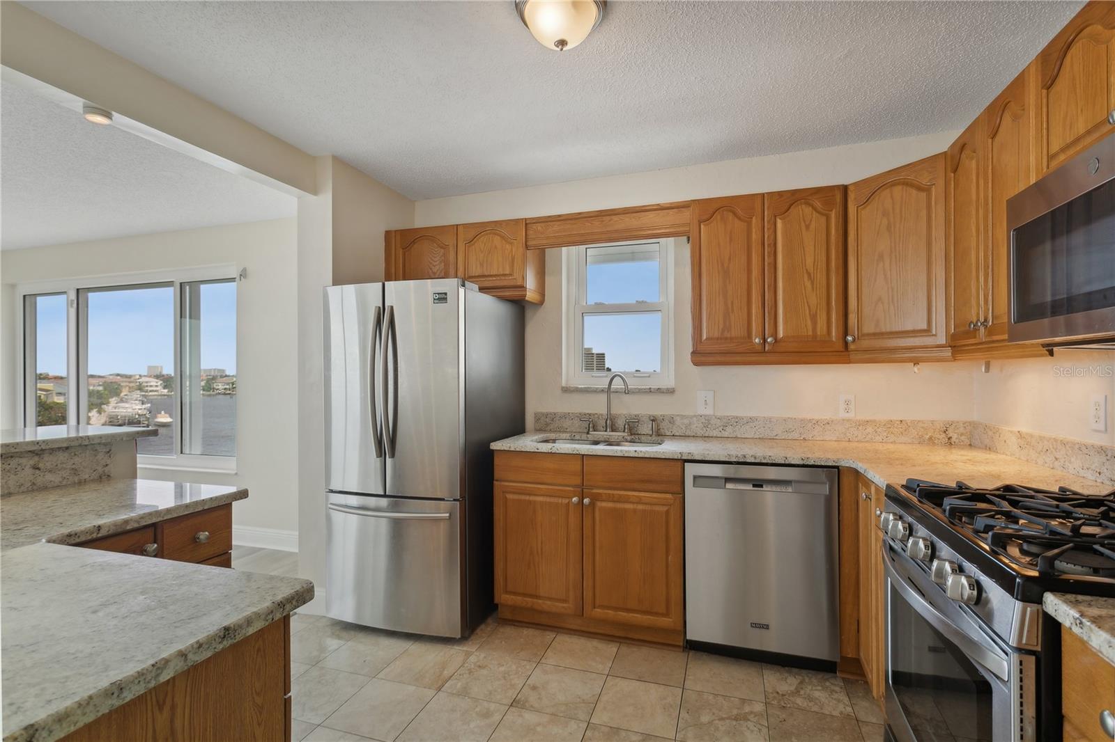 6075 SHORE BLVD S #501, GULFPORT, FL, 33707