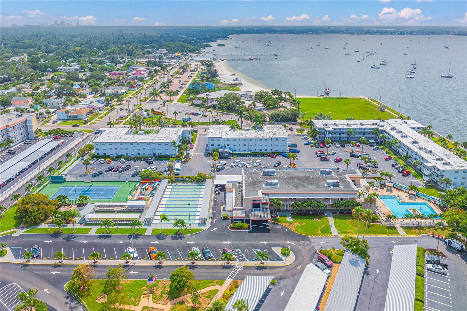 6075 SHORE BLVD S #501, GULFPORT, FL, 33707