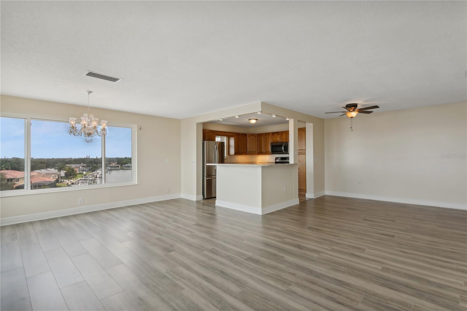 6075 SHORE BLVD S #501, GULFPORT, FL, 33707