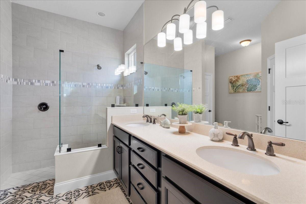 702 VICTORY LN, PORT ORANGE, FL, 32128