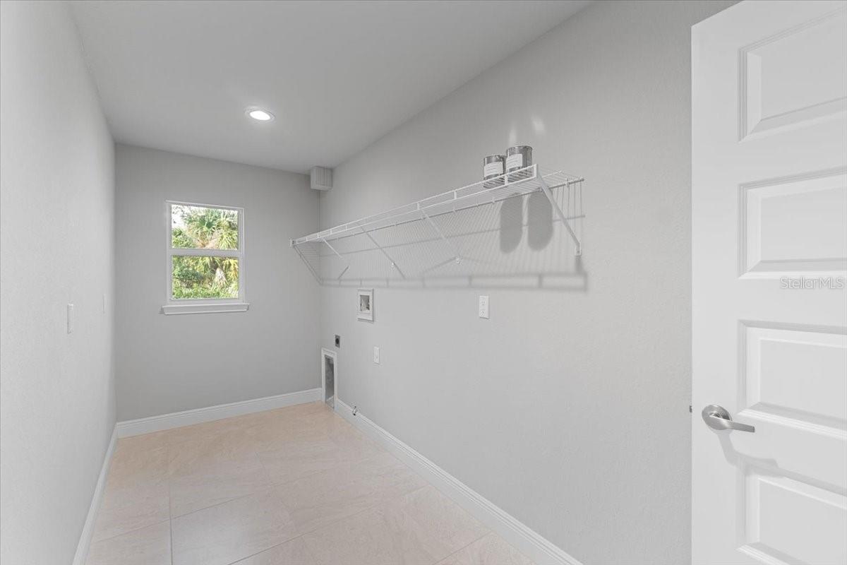 8136 WELSFORD RD, PORT CHARLOTTE, FL, 33981