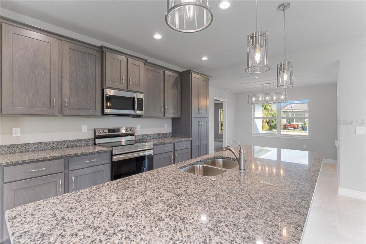 8136 WELSFORD RD, PORT CHARLOTTE, FL, 33981