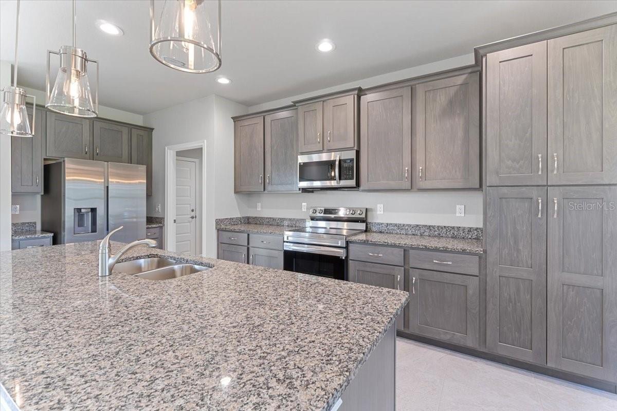 8136 WELSFORD RD, PORT CHARLOTTE, FL, 33981
