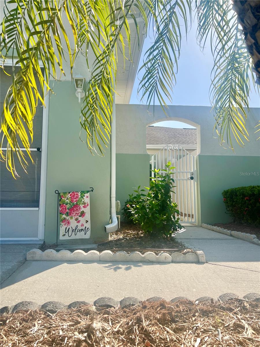 761 TREMONT GREENS LN #61, SUN CITY CENTER, FL, 33573