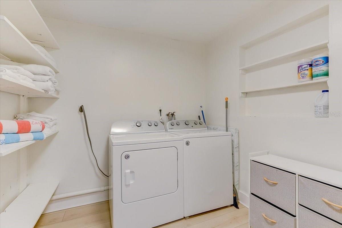 407 OHIO PL, SARASOTA, FL, 34236