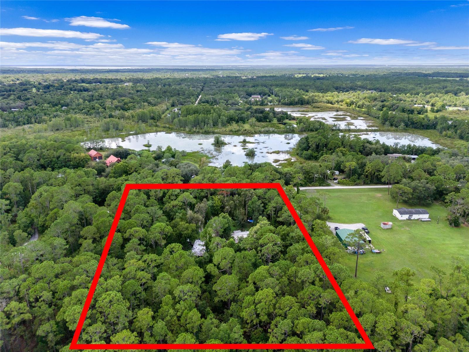 1099 BEE LN, GENEVA, FL, 32732