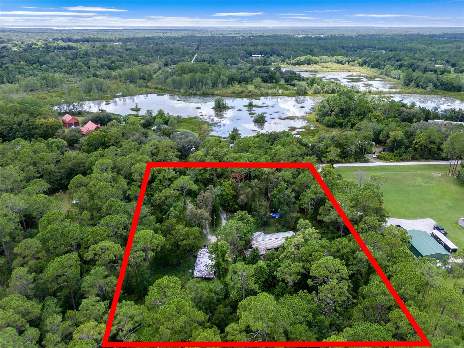 1099 BEE LN, GENEVA, FL, 32732