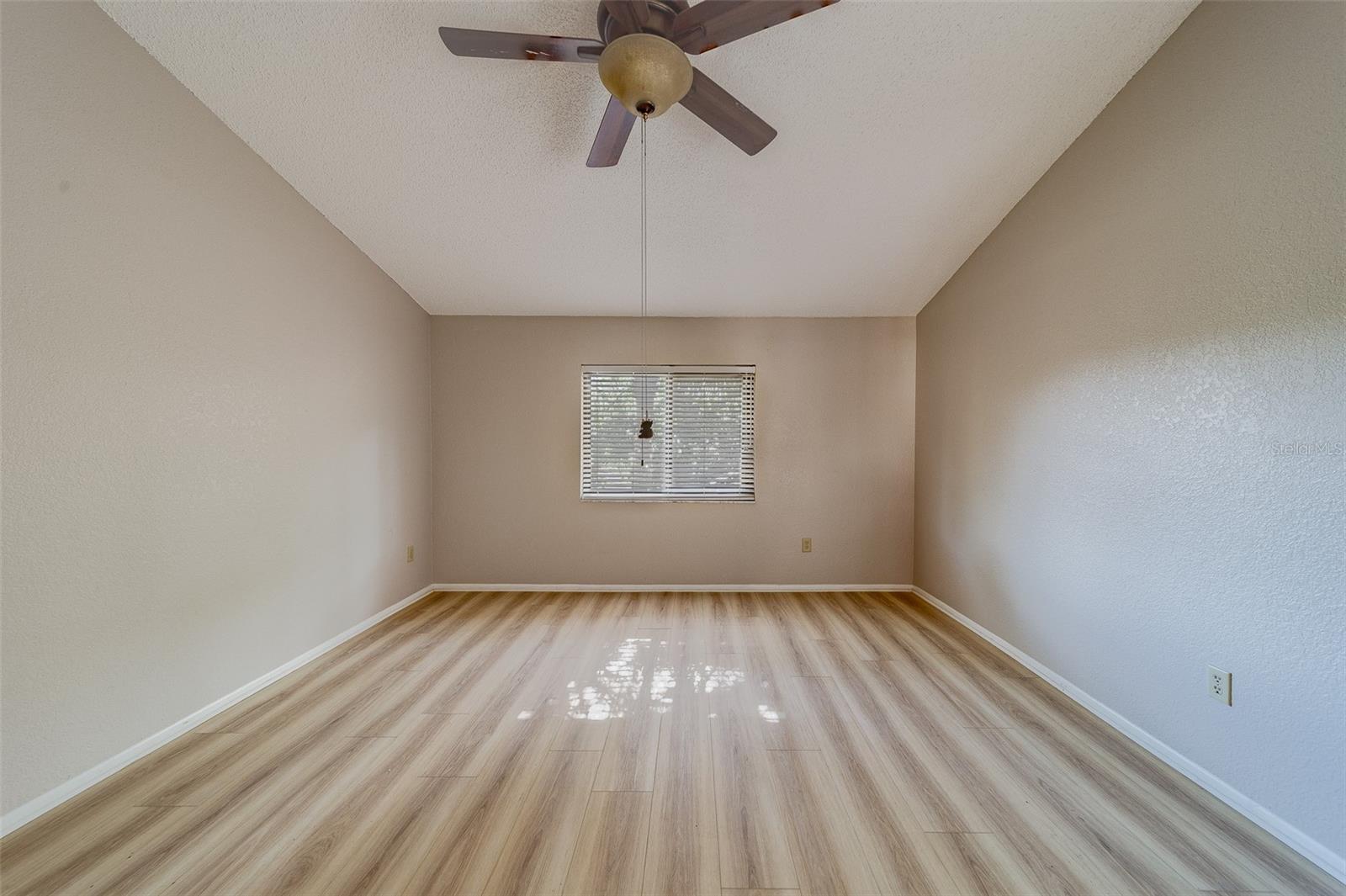 3460 COUNTRYSIDE BLVD #59, CLEARWATER, FL, 33761