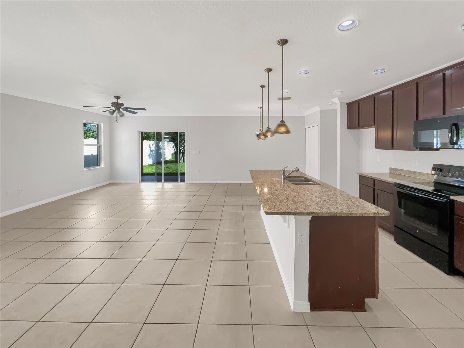 617 SARDINIA CIR, DAVENPORT, FL, 33837