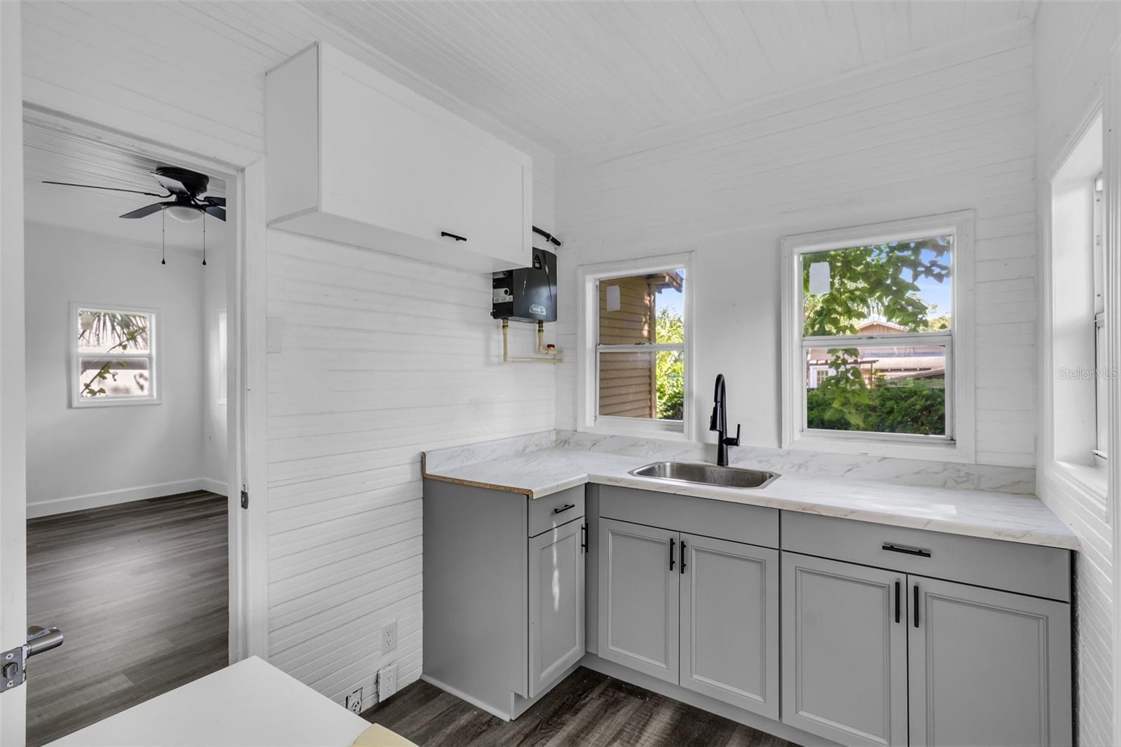201 W IDA ST, TAMPA, FL, 33603
