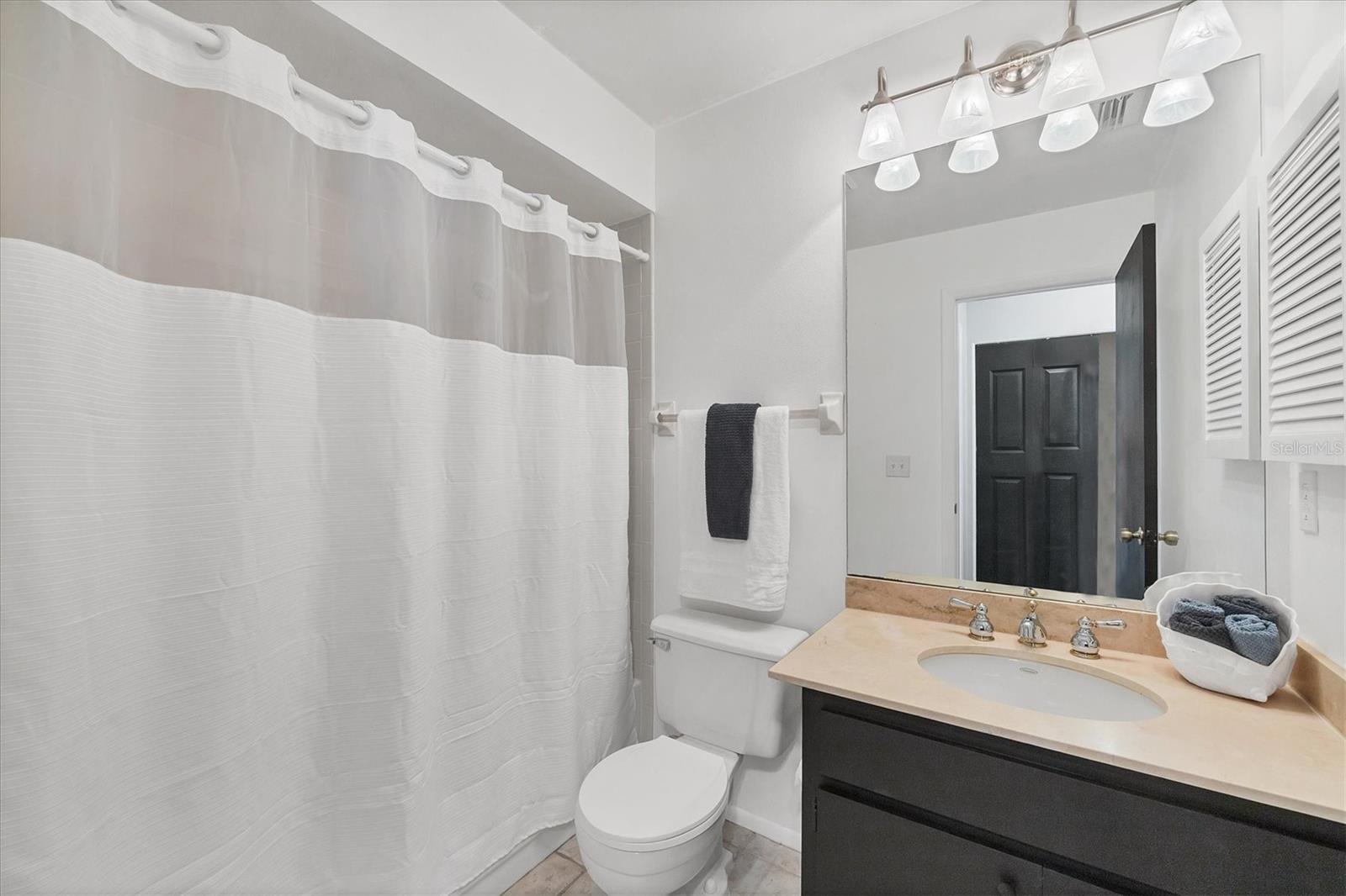 4134 CENTER POINTE CIR #66, SARASOTA, FL, 34233