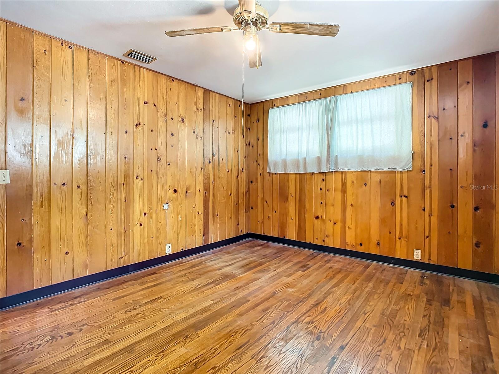134 S JULIA AVE, DELAND, FL, 32720