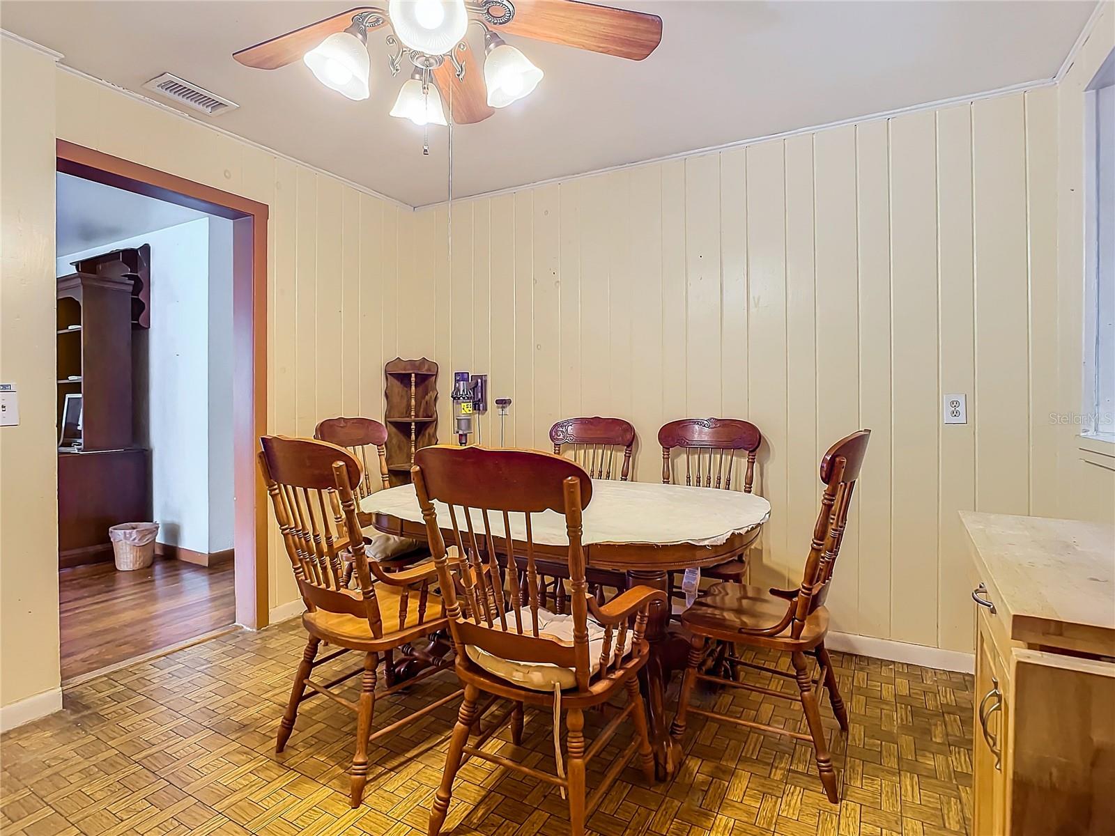 134 S JULIA AVE, DELAND, FL, 32720