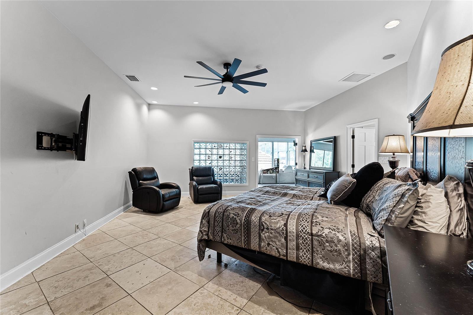 1306 SWEETWATER CLUB BLVD, LONGWOOD, FL, 32779