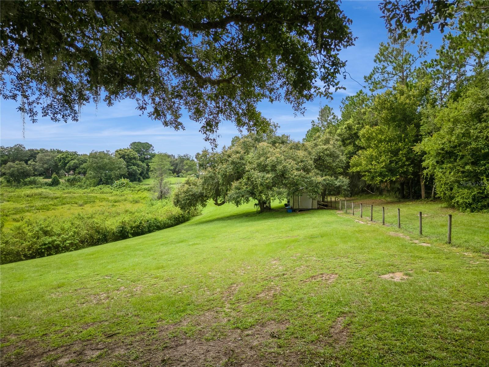 26348 SE HIGHWAY 42, UMATILLA, FL, 32784