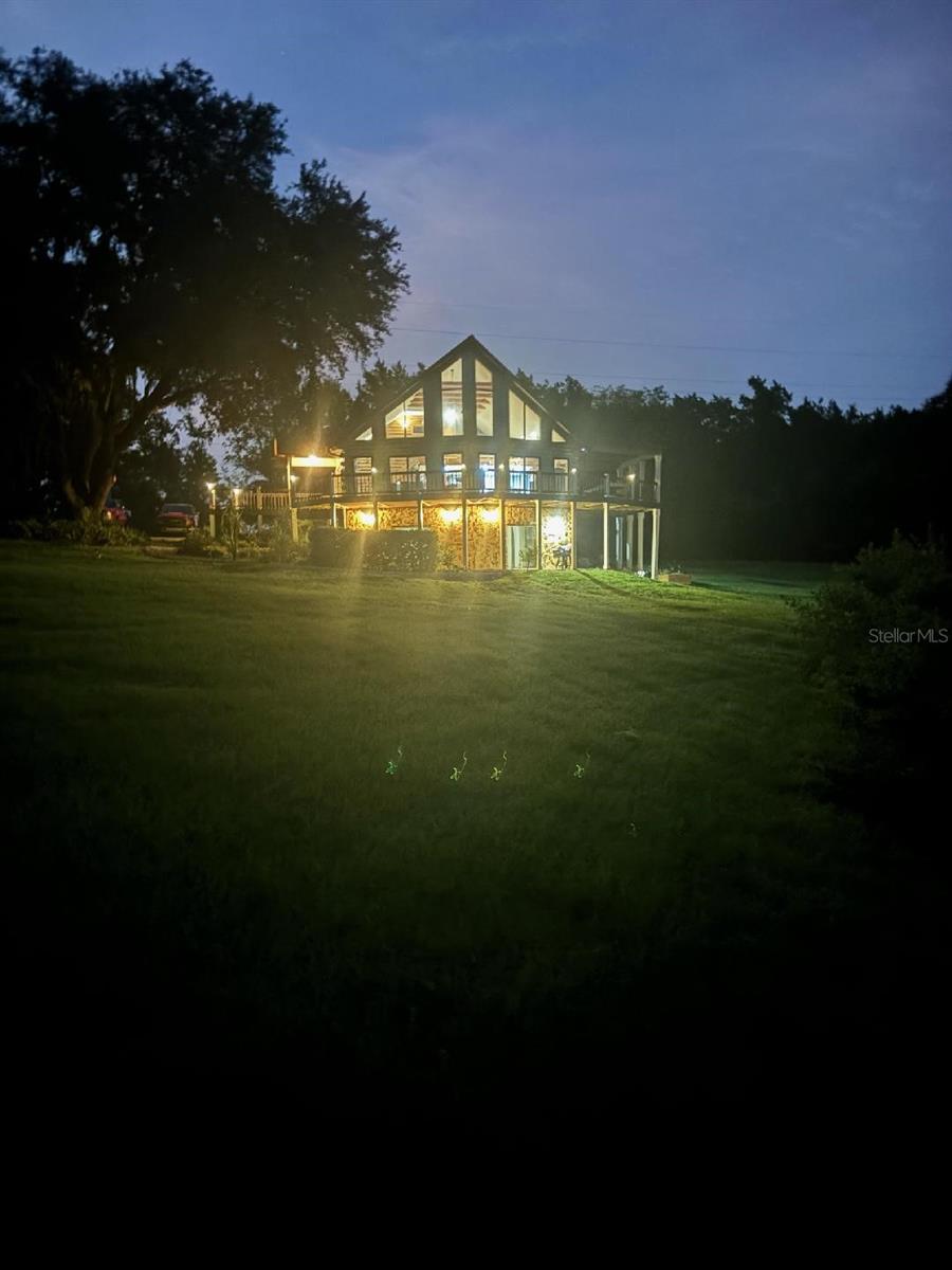 26348 SE HIGHWAY 42, UMATILLA, FL, 32784