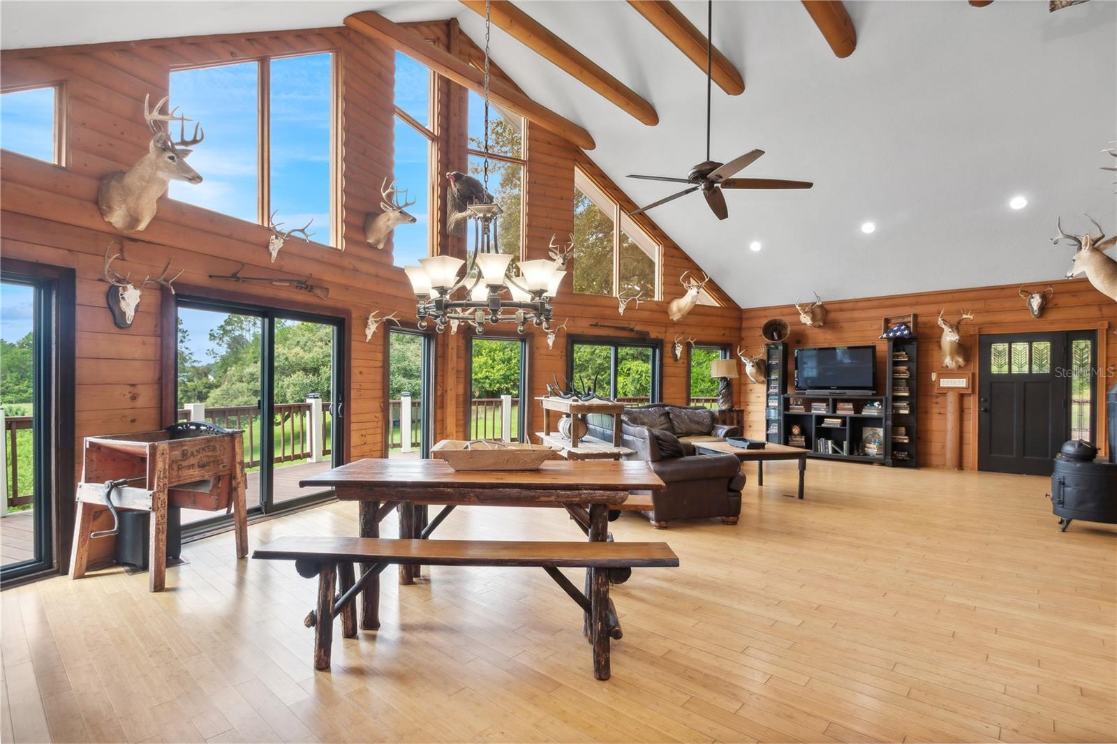 26348 SE HIGHWAY 42, UMATILLA, FL, 32784