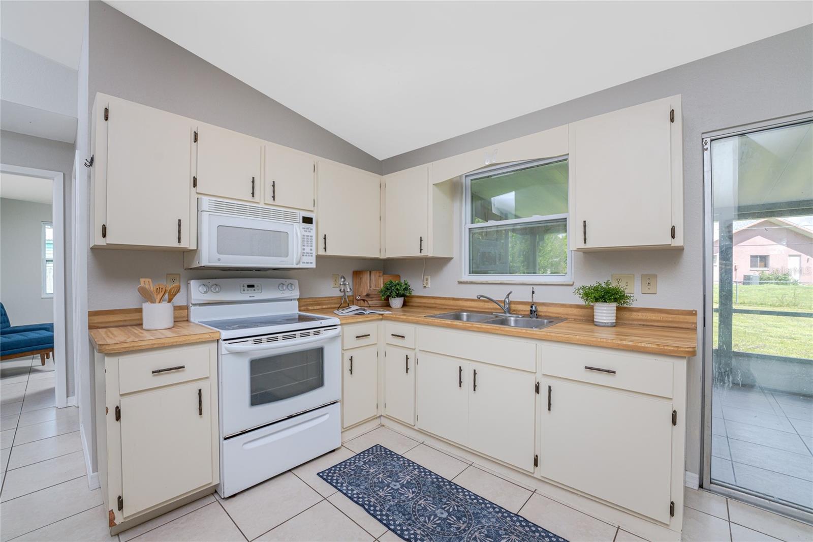 785 CHEVY CHASE ST, PORT CHARLOTTE, FL, 33948