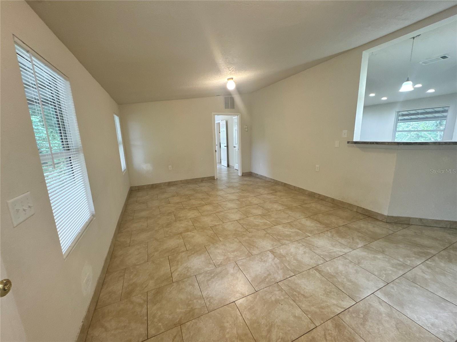 39211 COOT DR, EUSTIS, FL, 32736