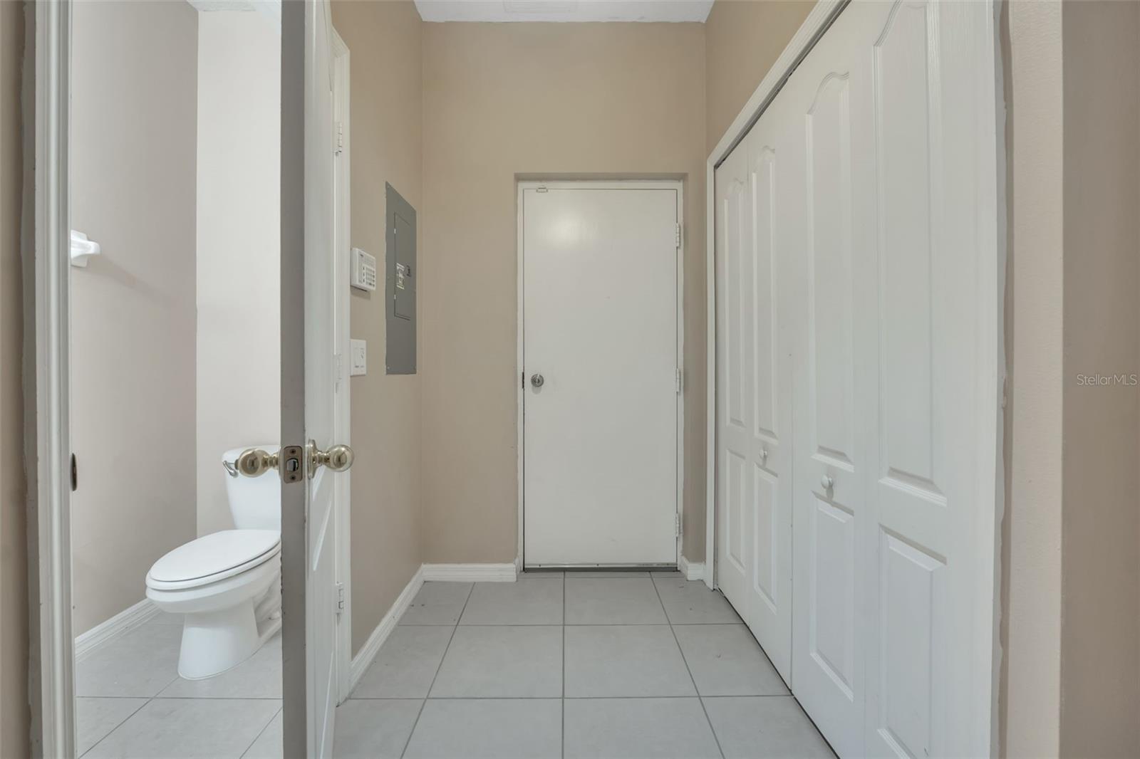 430 ASHLEY BROOKE CT #B, APOPKA, FL, 32712