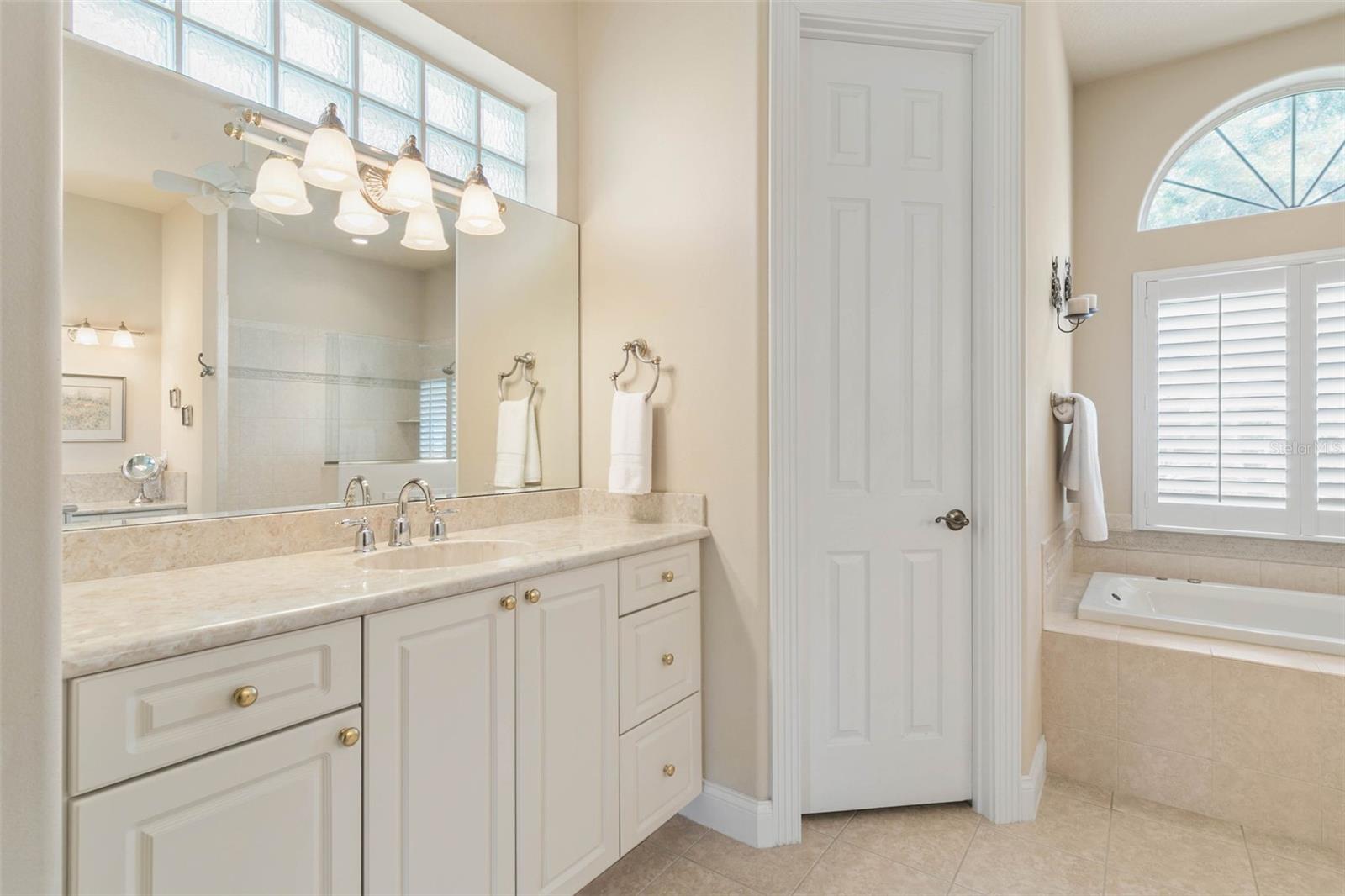 41 OCEAN OAKS LN, PALM COAST, FL, 32137