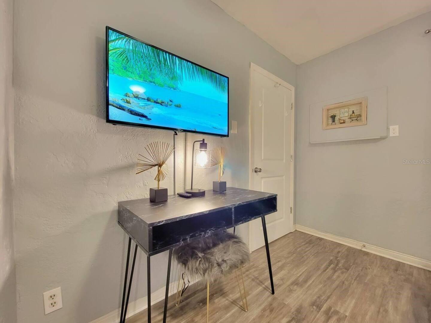 2115 45TH ST S, ST PETERSBURG, FL, 33711