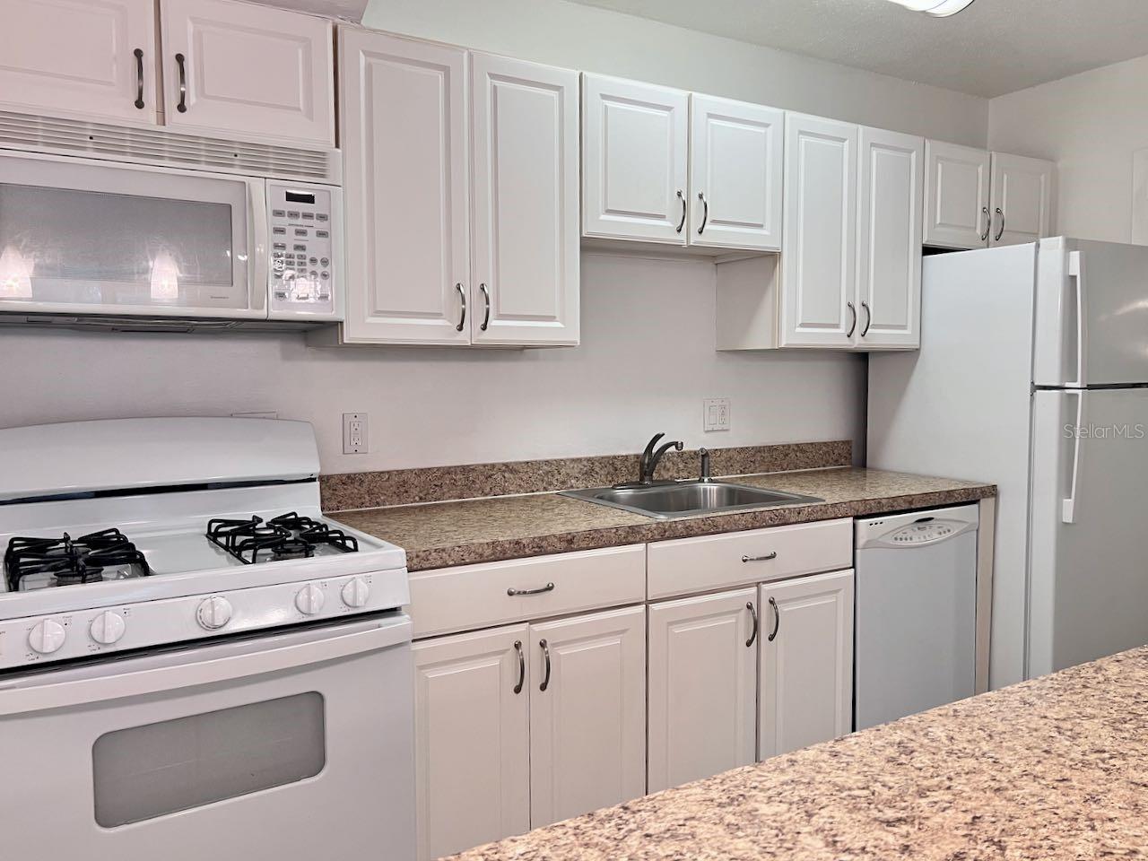 1700 SW 16TH CT #E29, GAINESVILLE, FL, 32608