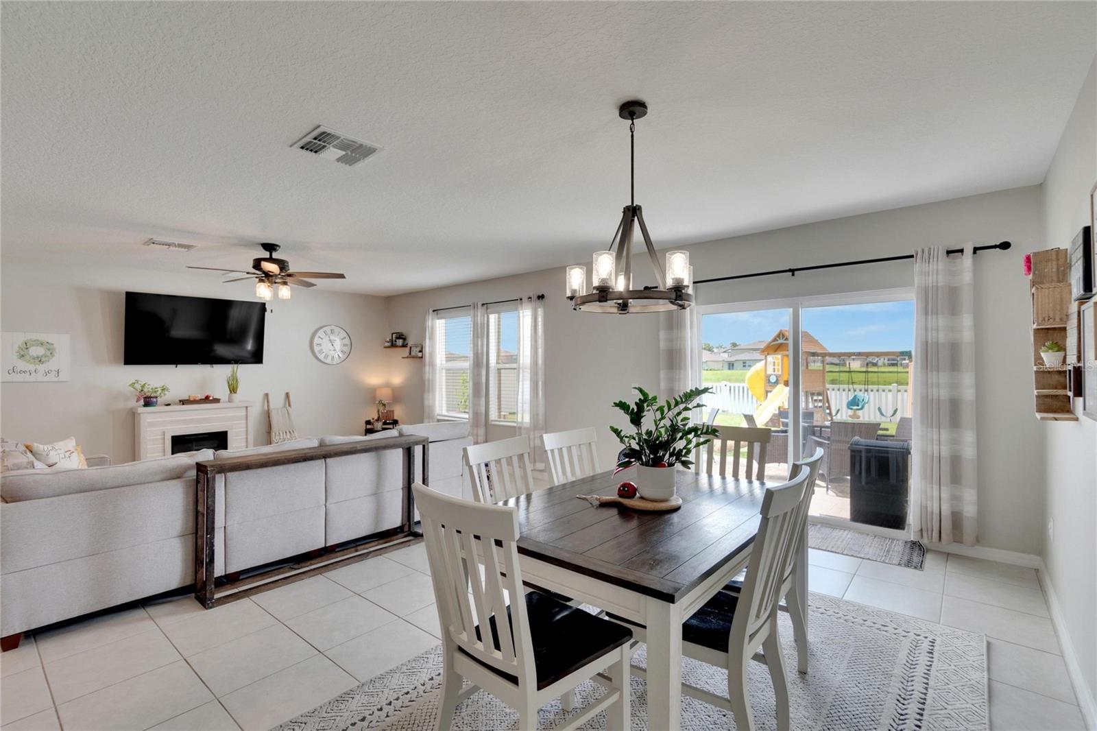 13305 GREAT PLAINS DR, RIVERVIEW, FL, 33579