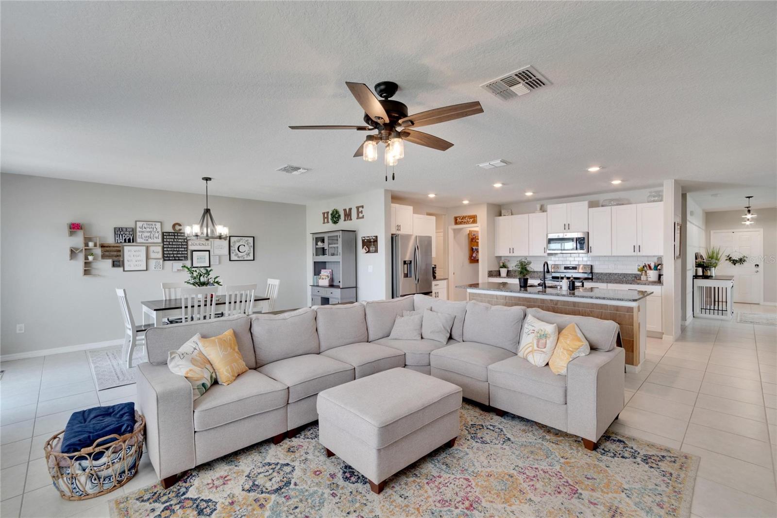 13305 GREAT PLAINS DR, RIVERVIEW, FL, 33579