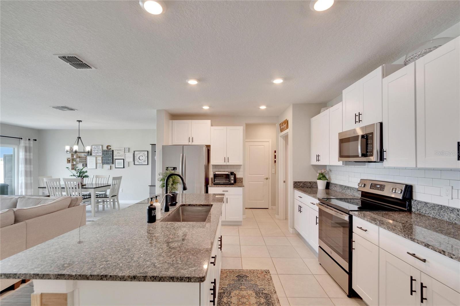 13305 GREAT PLAINS DR, RIVERVIEW, FL, 33579