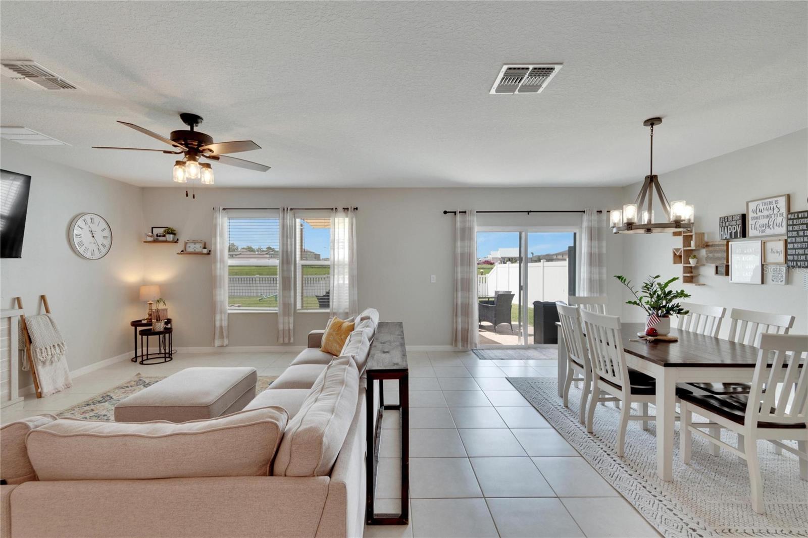 13305 GREAT PLAINS DR, RIVERVIEW, FL, 33579