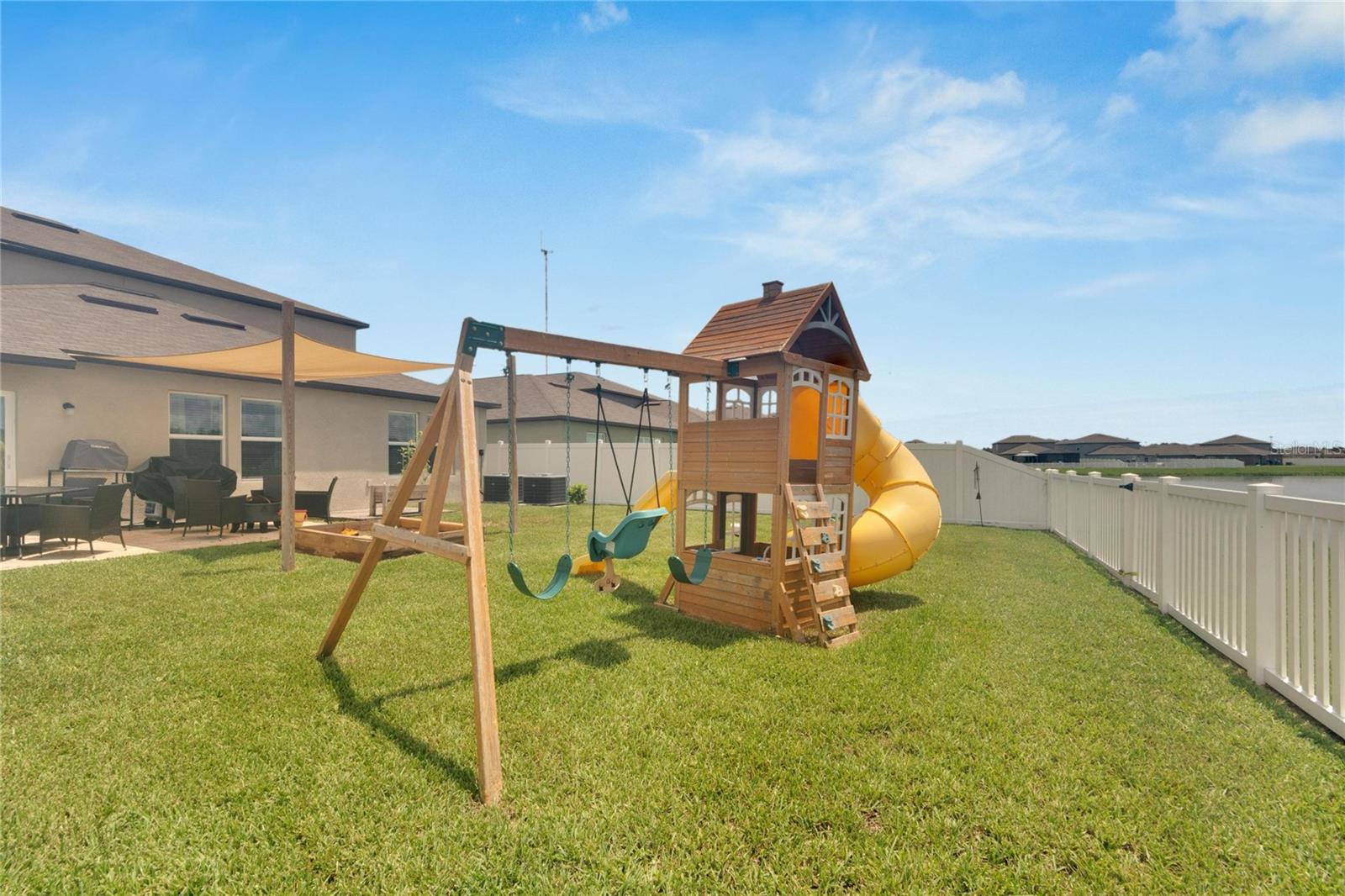 13305 GREAT PLAINS DR, RIVERVIEW, FL, 33579