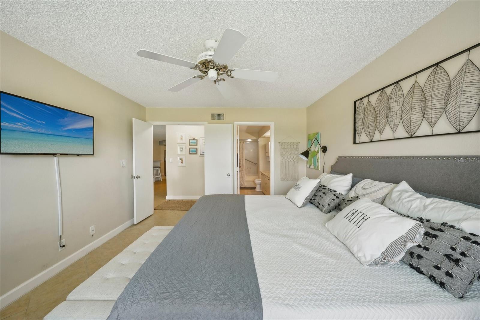 6191 BAHIA DEL MAR BLVD #103, ST PETERSBURG, FL, 33715