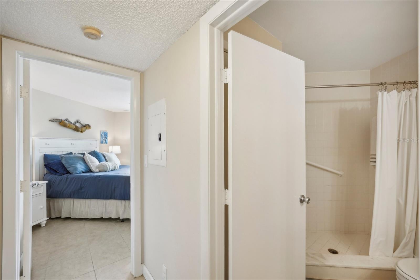 6191 BAHIA DEL MAR BLVD #103, ST PETERSBURG, FL, 33715