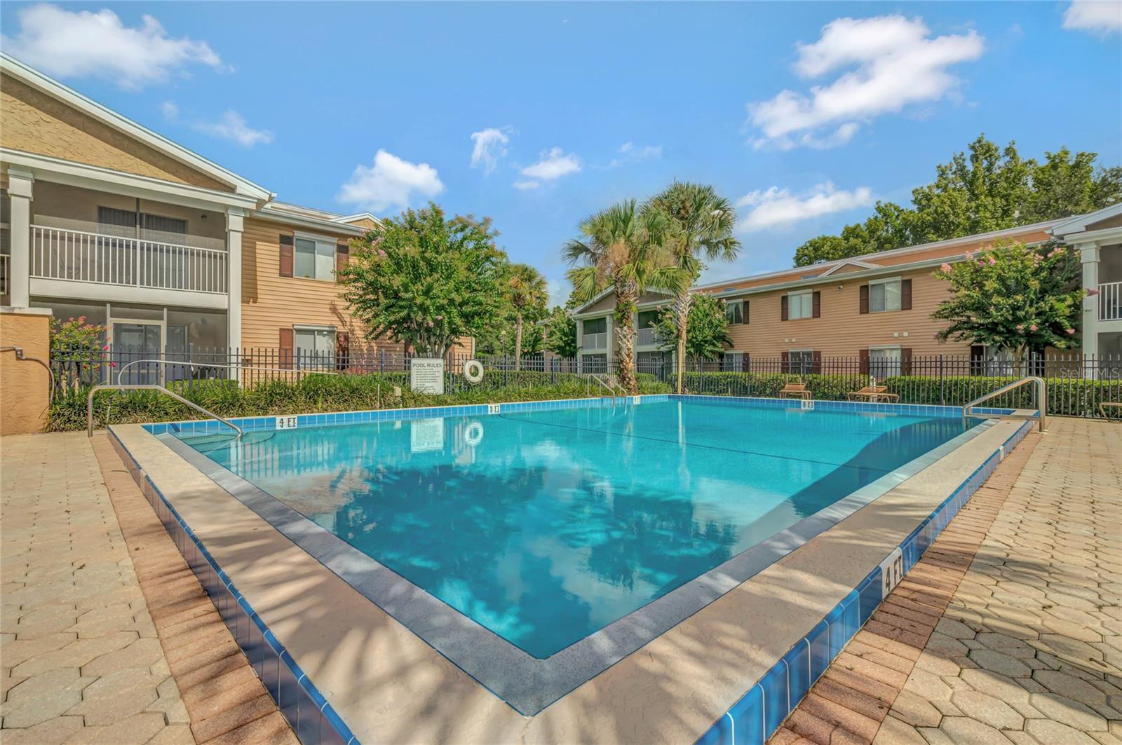 165 N PEARL LAKE CSWY #100, ALTAMONTE SPRINGS, FL, 32714