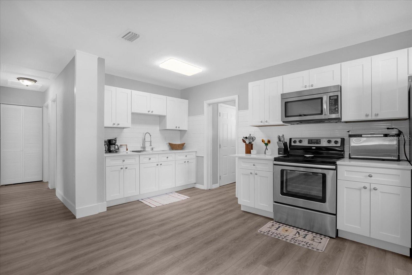7720 RAVENNA AVE, ORLANDO, FL, 32819