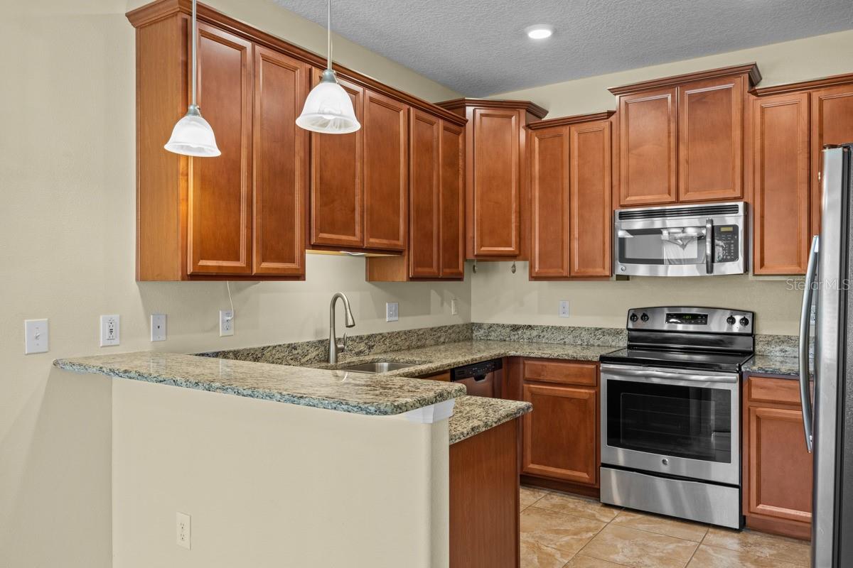 3656 SOLANA CIR #F, CLERMONT, FL, 34711