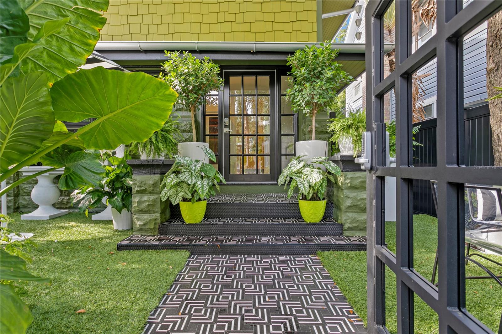 155 5TH AVE N, ST PETERSBURG, FL, 33701