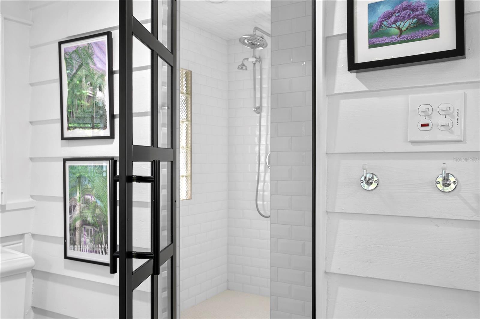 155 5TH AVE N, ST PETERSBURG, FL, 33701