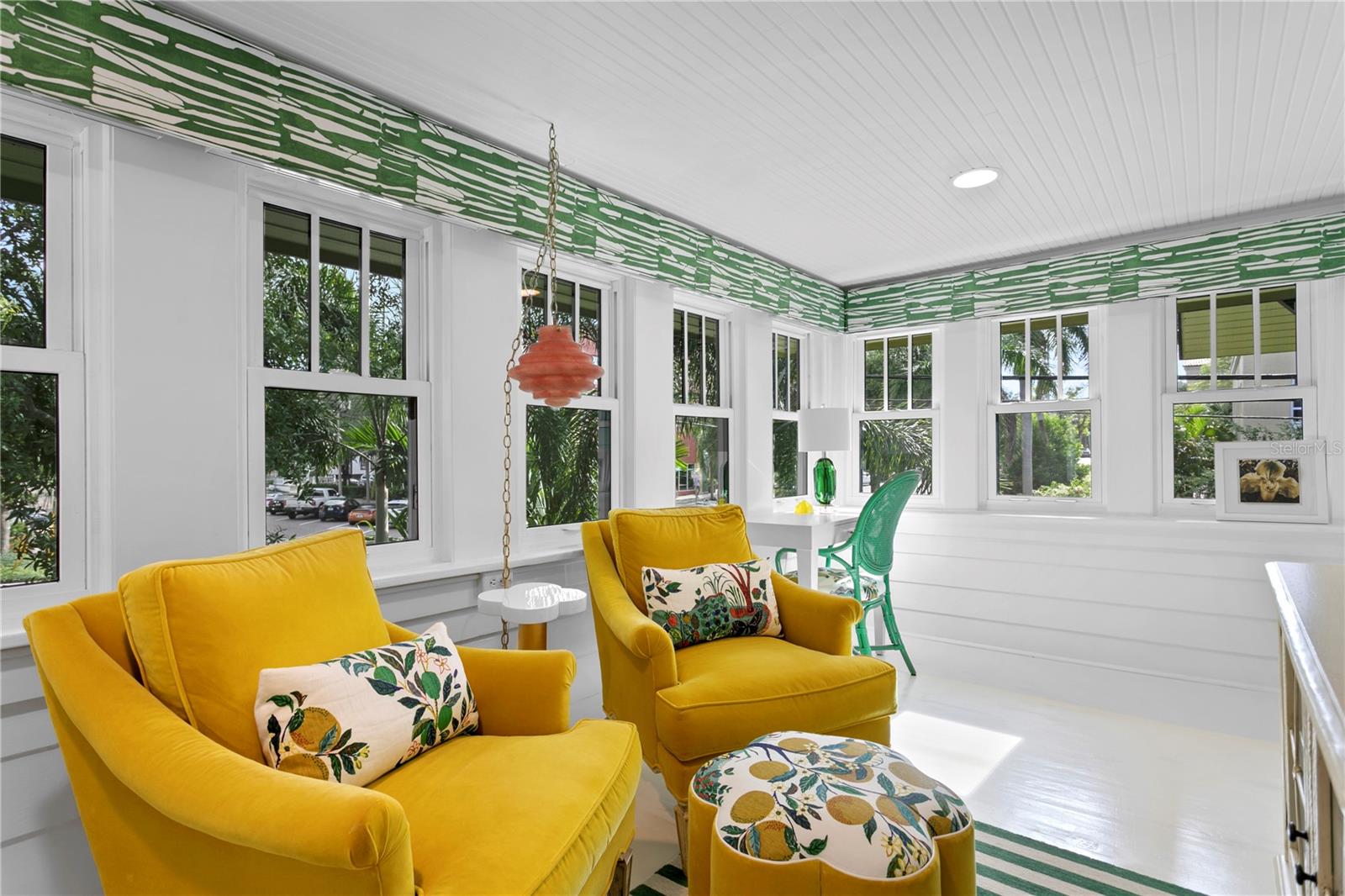 155 5TH AVE N, ST PETERSBURG, FL, 33701