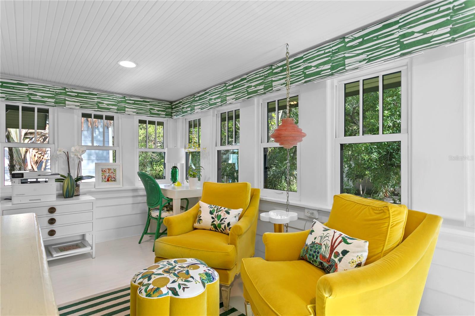 155 5TH AVE N, ST PETERSBURG, FL, 33701