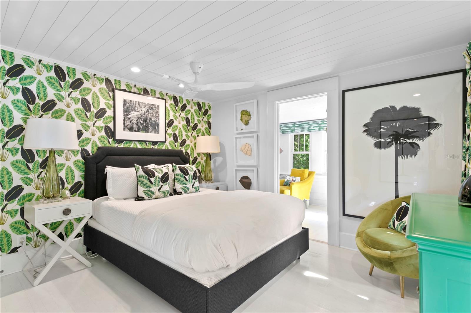 155 5TH AVE N, ST PETERSBURG, FL, 33701